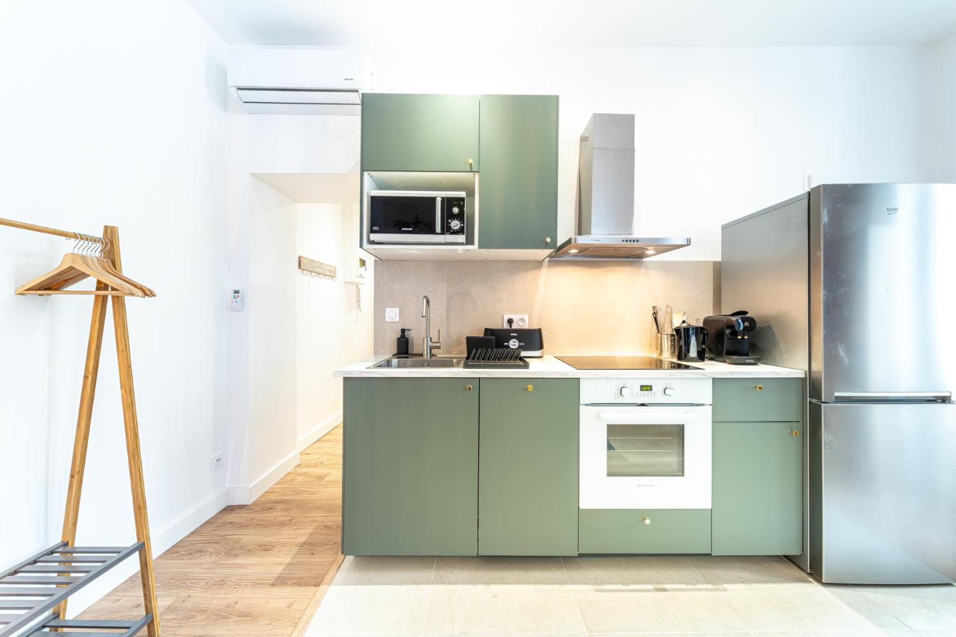Le Marietton Appartement Cosy A Deux Pas Du Metro Valmy Lyon Exterior photo